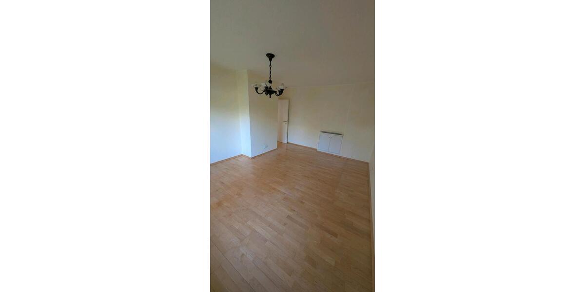 Etagenwohnung Mayen - 4 Zimmer, 133 m&sup2;, 1.200&euro; | Angebot:26691410