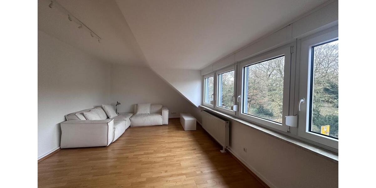 Dachgeschoßwohnung Mönchengladbach - 2 Zimmer, 55 m&sup2;, 795&euro; | Angebot:26587571