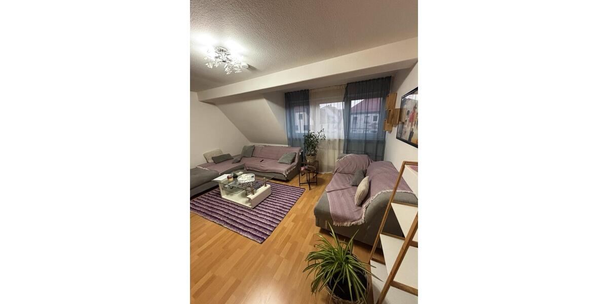 Dachgeschoßwohnung Bischofsheim in der Rhön - 5 Zimmer, 750&euro; | Angebot:22686161