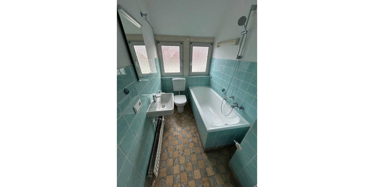 Etagenwohnung Bielefeld Brake - 3 Zimmer, 54 m&sup2;, 495&euro; | Angebot:26117610