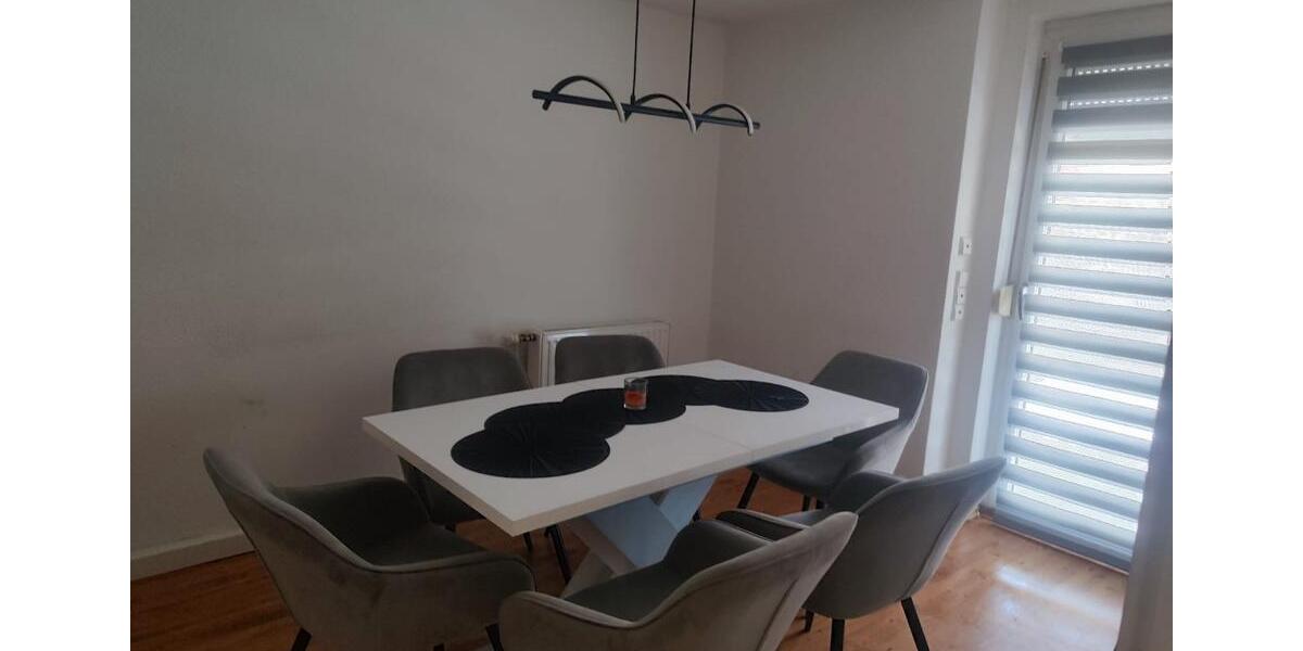 5- Zimmer- Wohnung in Oberbrüden ab 01.02.26 zu vermieten 5 zimmer