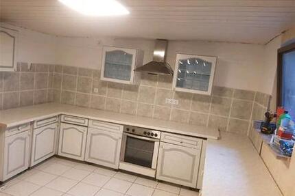 Haus zu vermieten mit 3 Zimmern