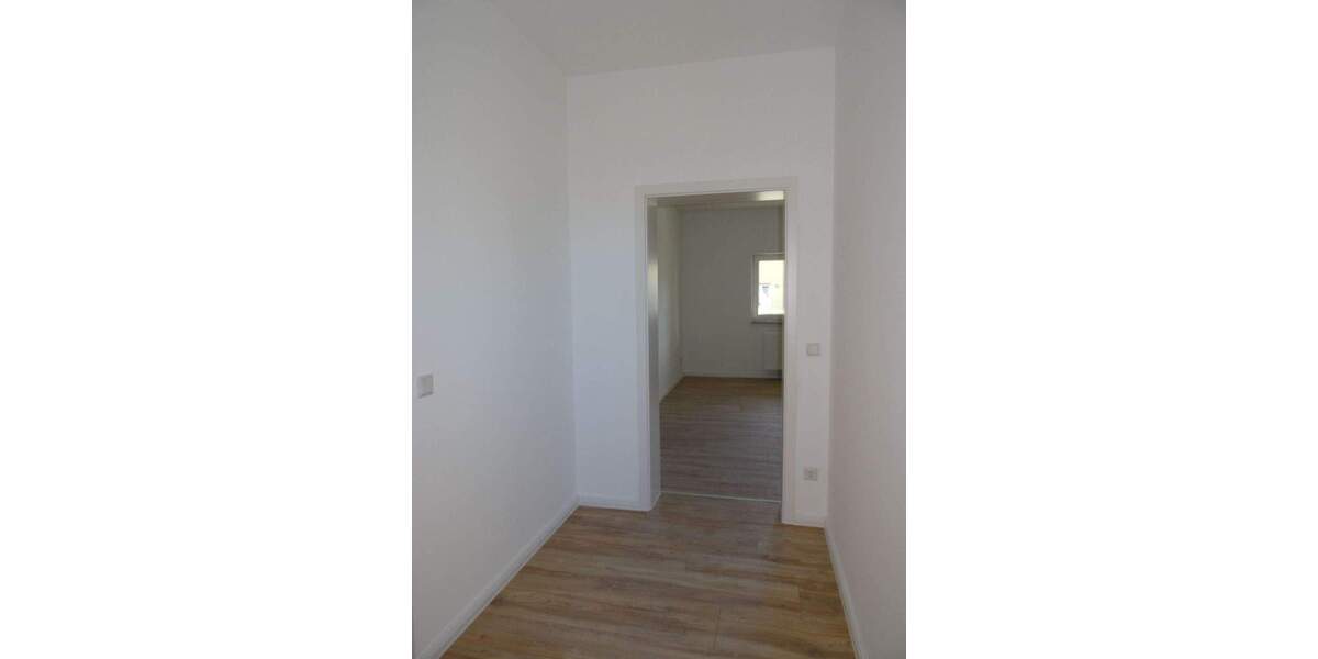 Terrassenwohnung Rathenow Rathenow West - 4 Zimmer, 145 m&sup2;, 1.160&euro; | Angebot:25665406
