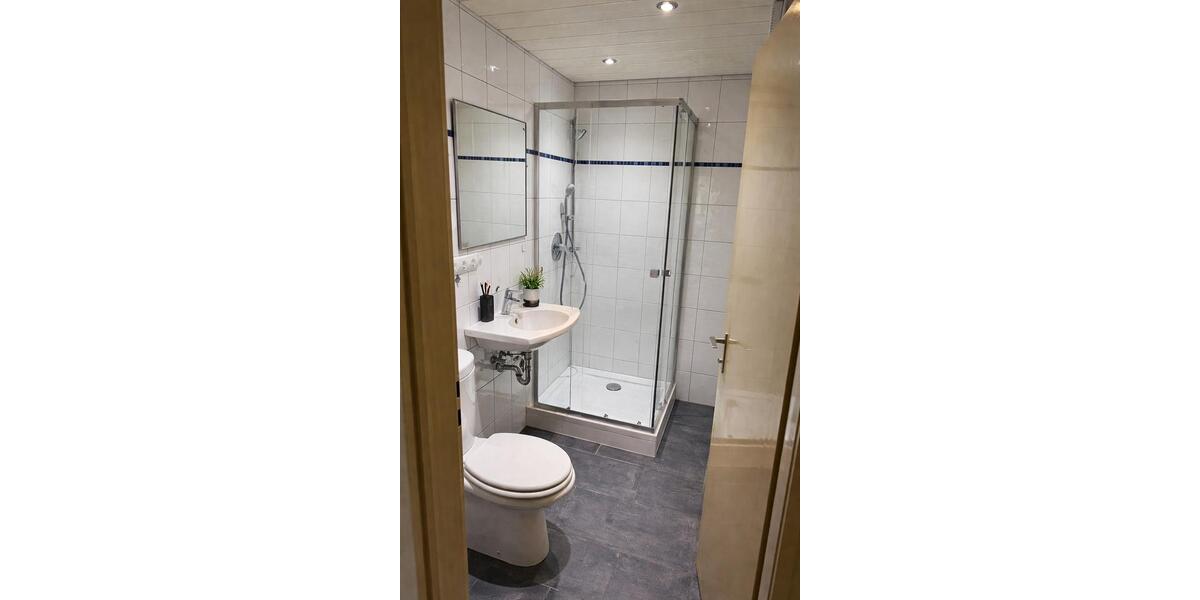 Wohnen auf Zeit Würzburg Lindleinsmühle - 1 Zimmer, 12 m&sup2;, 385&euro; | Angebot:26039783