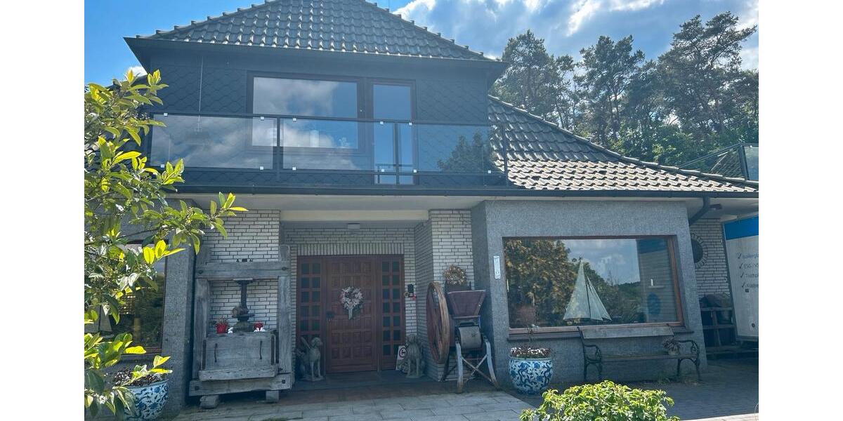 Einfamilienhaus Hanstedt - 12 Zimmer, 400 m&sup2;, 3.500&euro; | Angebot:25158734