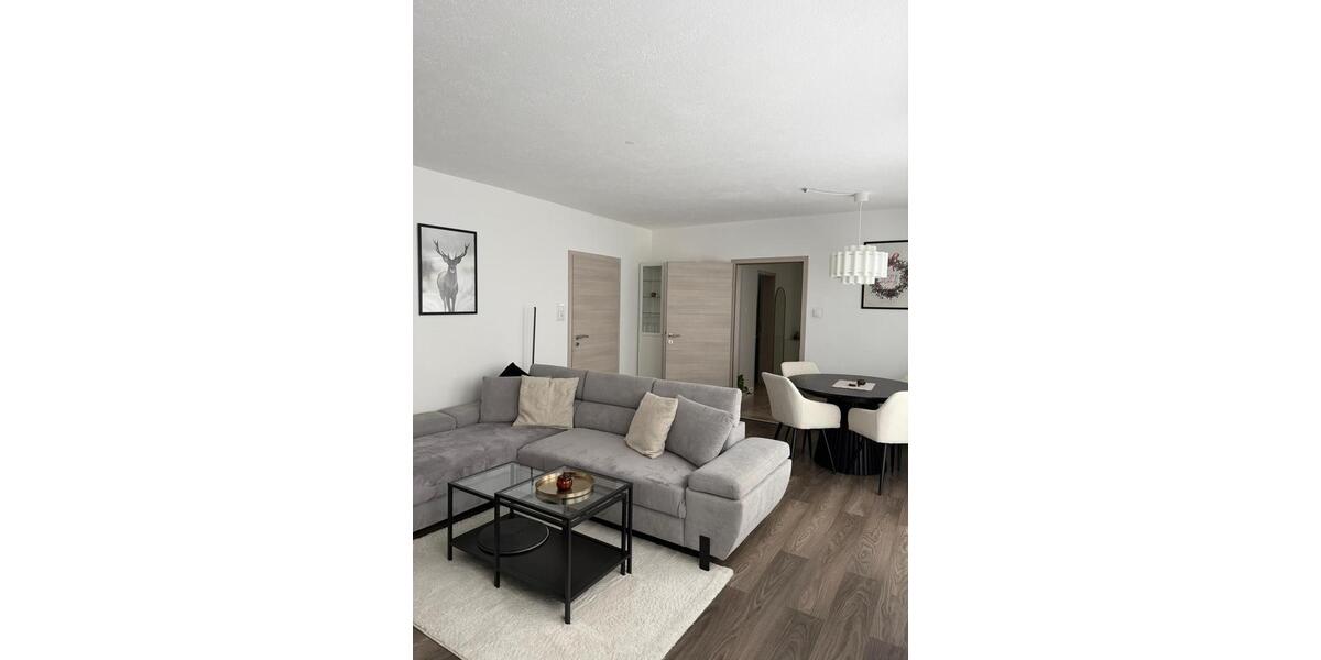 Erdgeschoßwohnung Bad Arolsen - 2 Zimmer, 80 m&sup2;, 980&euro; | Angebot:25088061