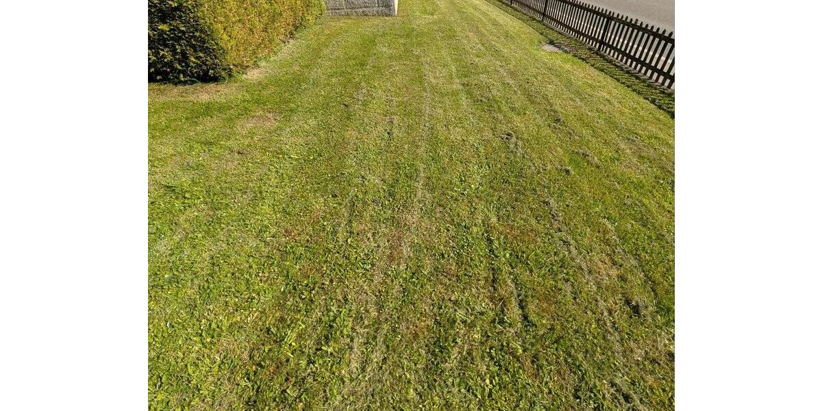 Etagenwohnung Nürtingen - 7 Zimmer, 147 m&sup2;, 1.499&euro; | Angebot:26592362