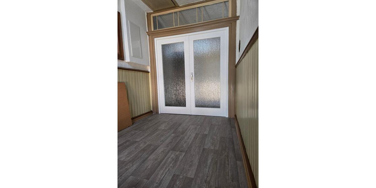 Dachgeschoßwohnung Zweibrücken - 5 Zimmer, 85 m&sup2;, 500&euro; | Angebot:25440234