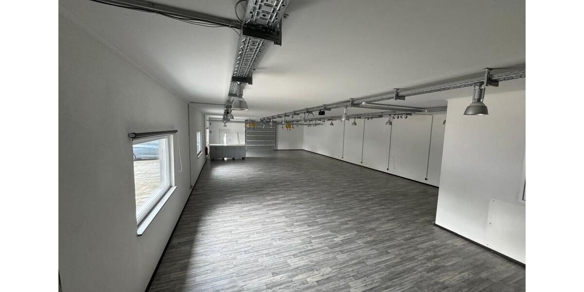 Gewerbeobjekt Adelsdorf - 1.150&euro; | Angebot:24753867