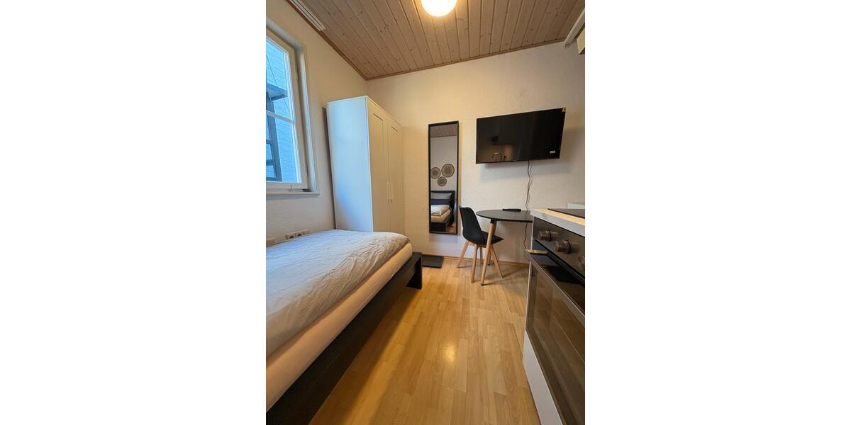 Wohnen auf Zeit Sindelfingen Darmsheim - 20 Zimmer, 400 m&sup2;, 25&euro; | Angebot:19911746