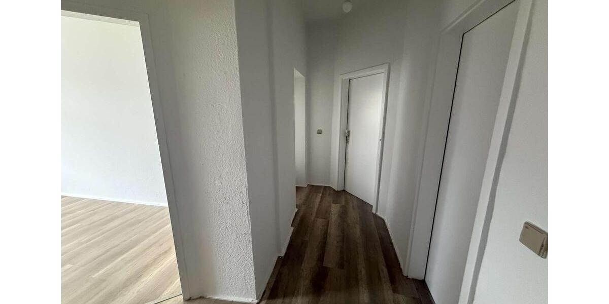 Etagenwohnung Brandenburg an der Havel - 3 Zimmer, 75 m&sup2;, 600&euro; | Angebot:26491022