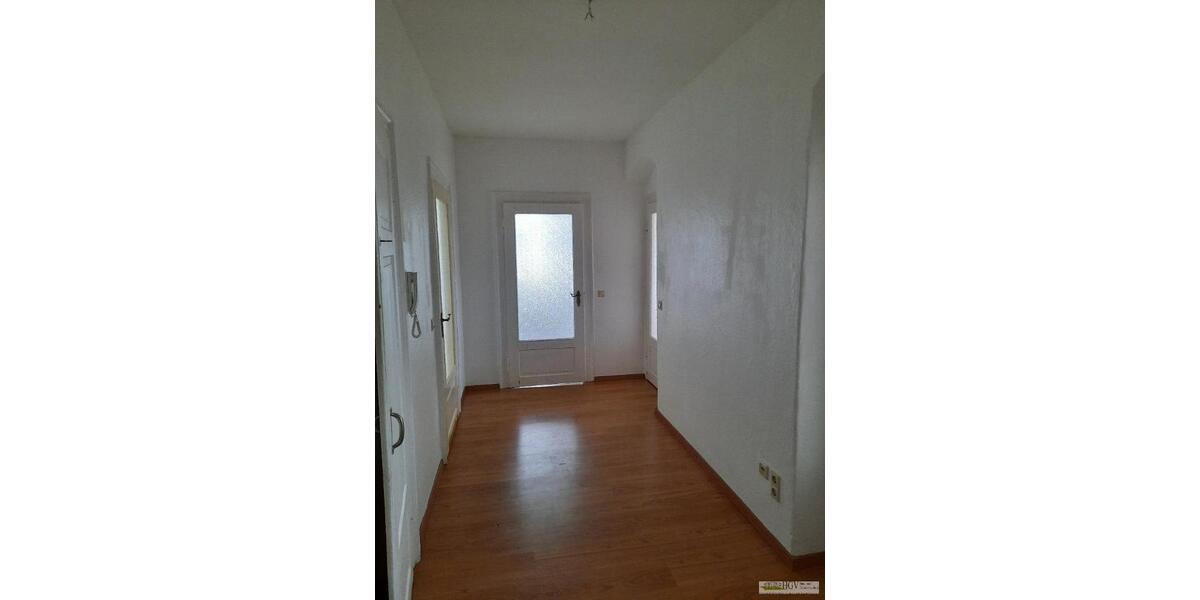 Etagenwohnung Coswig - 2 Zimmer, 69 m&sup2;, 400&euro; | Angebot:25000286