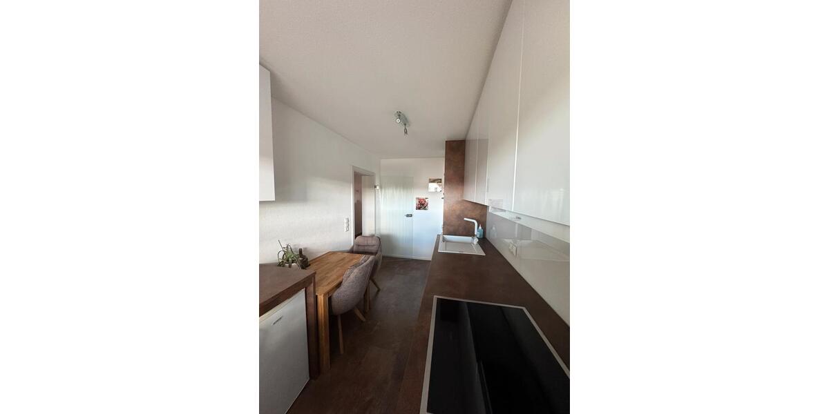 Helle 3-Zimmer-Wohnung mit Balkon und Garage in Rottendorf 3 zimmer