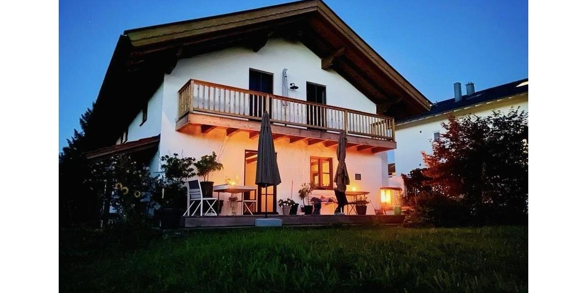 Einfamilienhaus Traunreut St. Georgen - 5 Zimmer, 165 m&sup2;, 1.900&euro; | Angebot:25349861