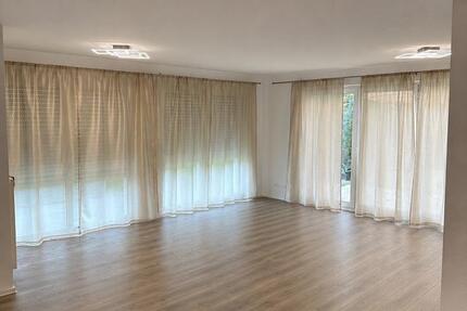 Wohnung Vöhringen - 4 Zimmer, 106 m&sup2;, 1.500&euro; | Angebot:26561079