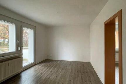 Schöne 2-Raum-Wohnung mit Balkon in ruhiger Lage! 2 zimmer