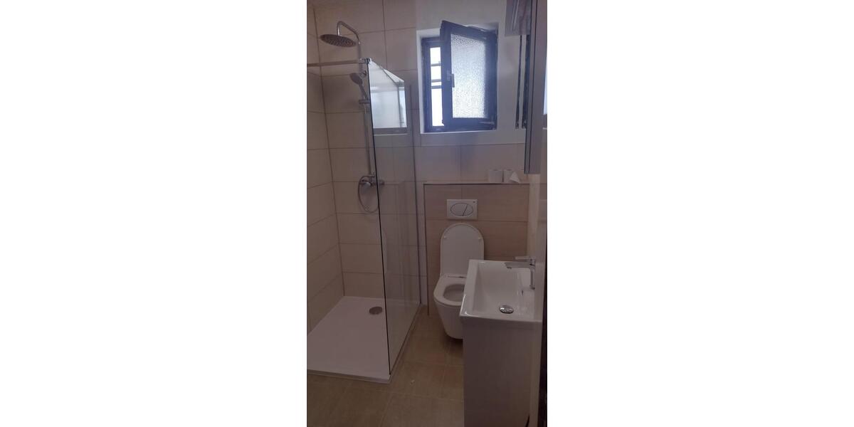 Wohnen auf Zeit Selb - 1 Zimmer, 10 m&sup2;, 350&euro; | Angebot:24783992