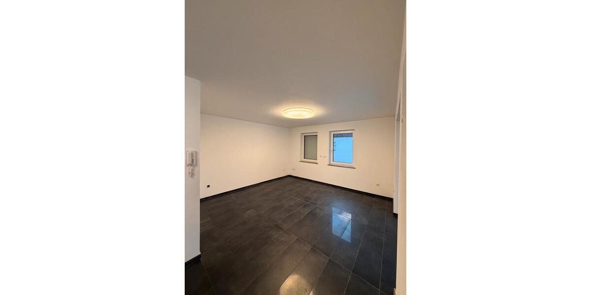 Doppelhaushälfte Gernsheim - 4 Zimmer, 140 m&sup2;, 1.400&euro; | Angebot:27618277