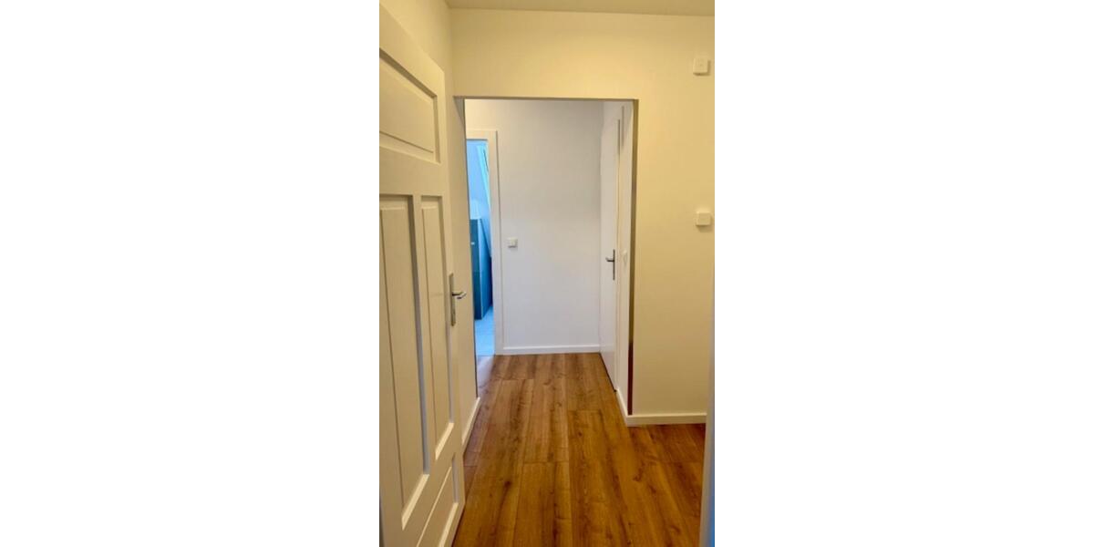 Dachgeschoßwohnung Wiesbaden Bierstadt - 2 Zimmer, 59 m&sup2;, 945&euro; | Angebot:25870299