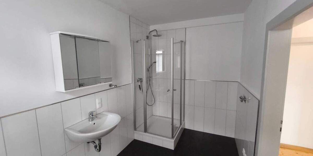 Etagenwohnung Clausthal-Zellerfeld Zellerfeld - 3 Zimmer, 65 m&sup2;, 700&euro; | Angebot:25798719