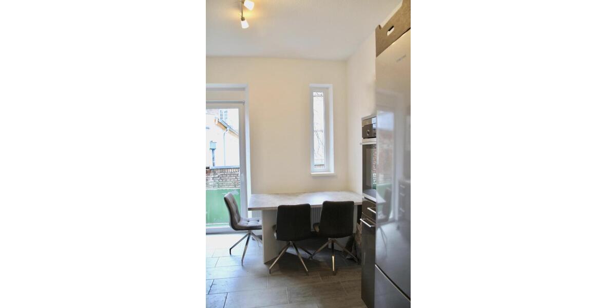 Zentrumsnah, Modern & Möbliert! Exklusive 3er WG in Nürnberg 3 zimmer