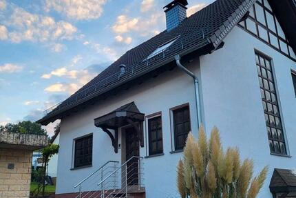 Doppelhaushälfte mit Garten und Garage in Aufenau zu vermieten! 5 zimmer