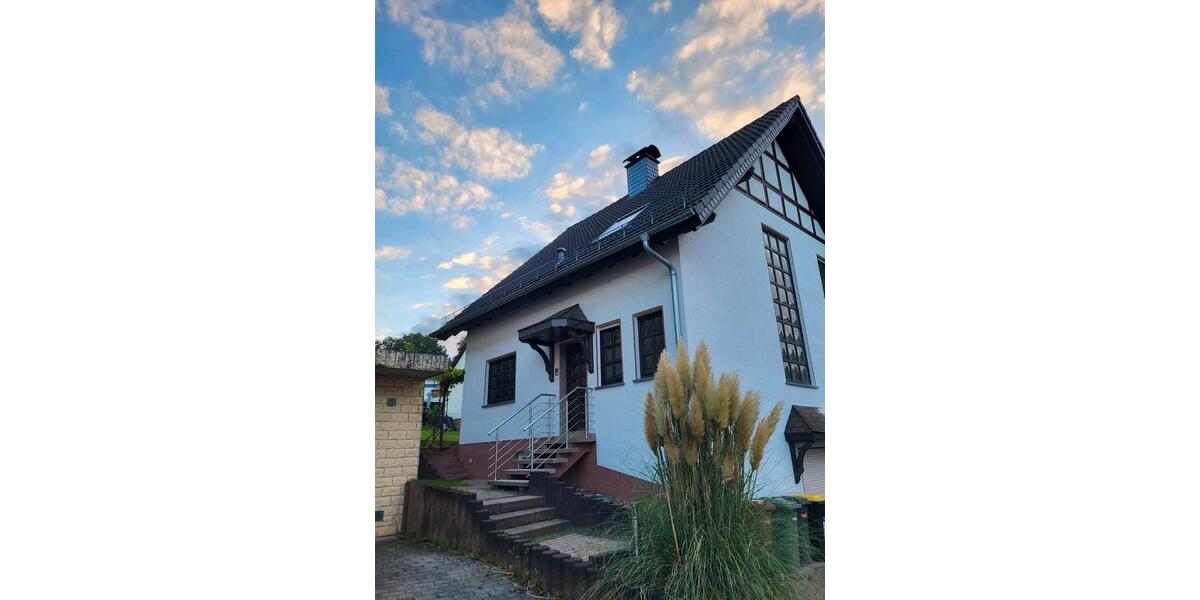 Doppelhaushälfte mit Garten und Garage in Aufenau zu vermieten! 5 zimmer