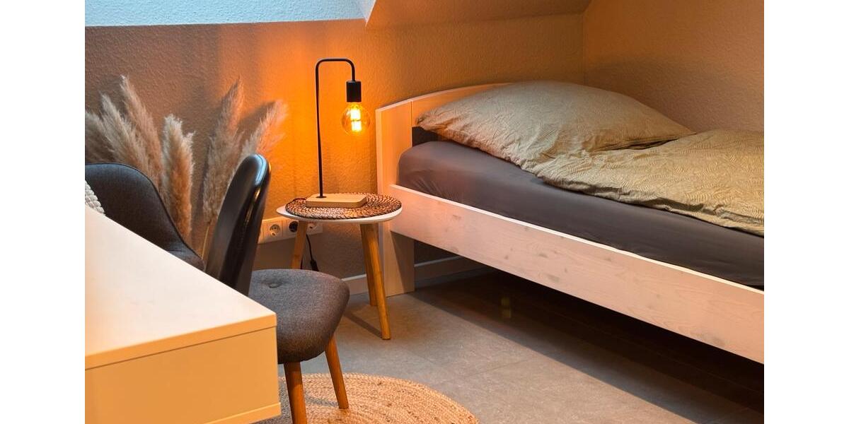 WG-Zimmer möbliertauch für Pendler 1 zimmer