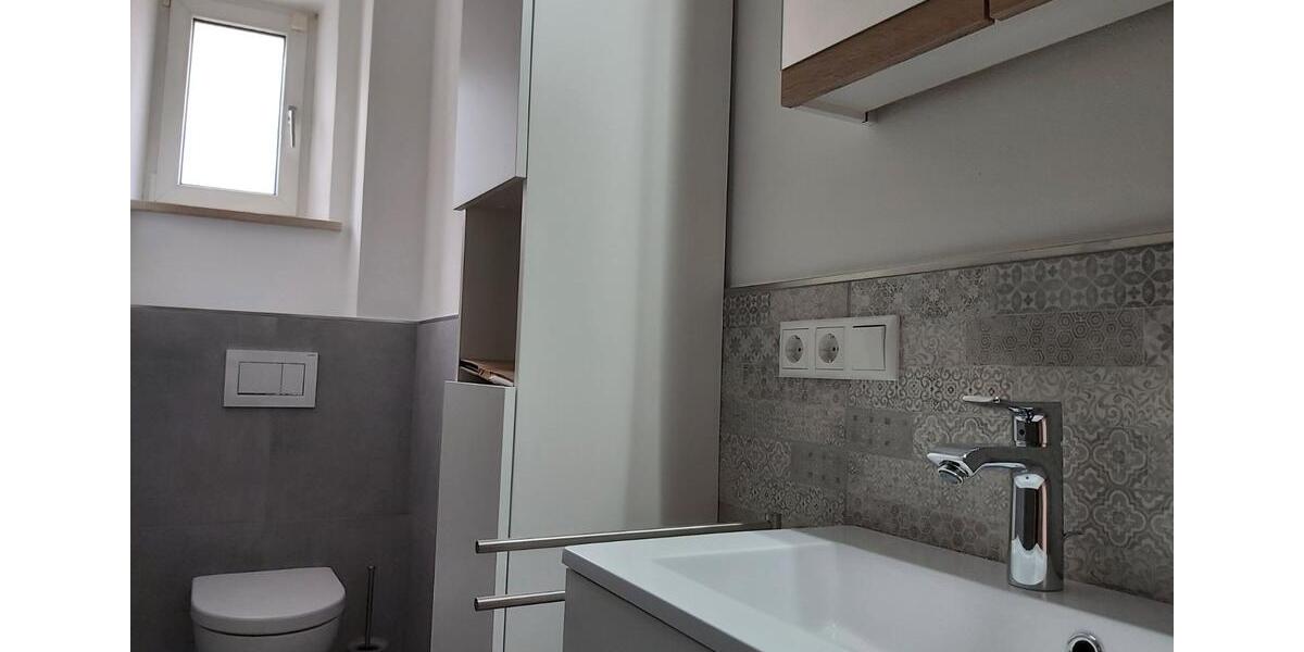 Etagenwohnung Weiden in der Oberpfalz - 4 Zimmer, 110 m&sup2;, 1.200&euro; | Angebot:26521936