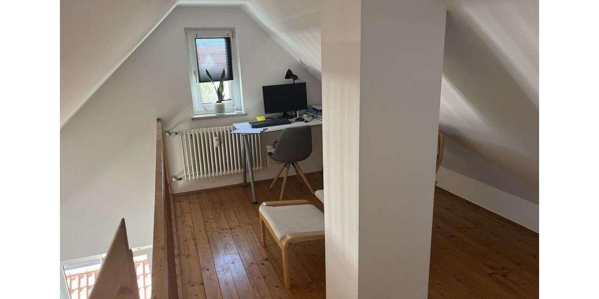 Dachgeschoßwohnung Karlsfeld - 2.5 Zimmer, 72 m&sup2;, 1.450&euro; | Angebot:26534796