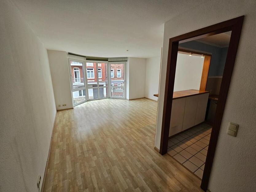 Moderne Drei-Zimmer-Wohnung mit EBK, Vollbad und Fußbodenheizung