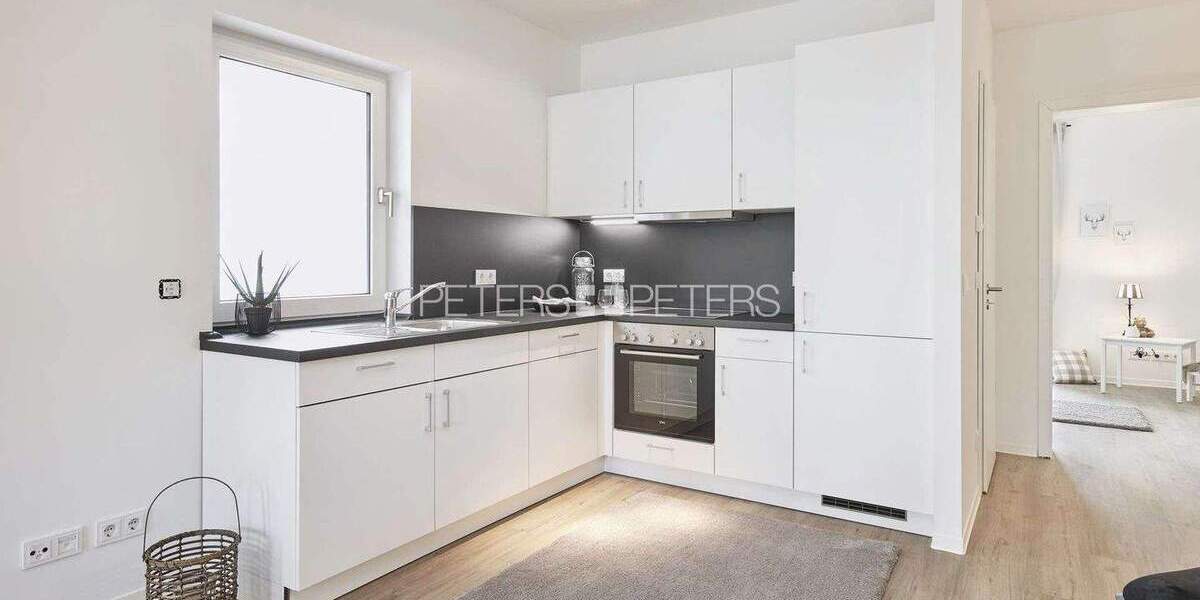 Etagenwohnung Schwerin Werdervorstadt - 3 Zimmer, 93 m&sup2;, 1.199&euro; | Angebot:24713320