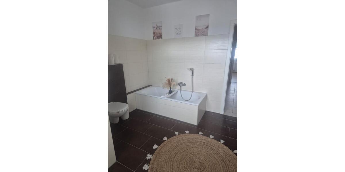 Doppelhaushälfte Friesoythe - 5 Zimmer, 120 m&sup2;, 1.250&euro; | Angebot:25996873