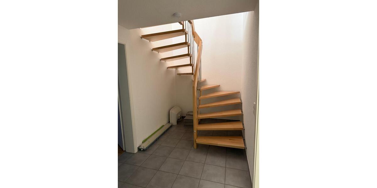 Doppelhaushälfte Herrenberg - 7 Zimmer, 156 m&sup2;, 2.280&euro; | Angebot:25818930