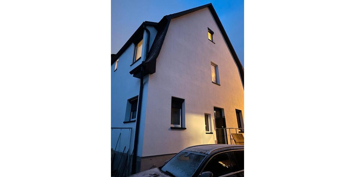 Etagenwohnung Böblingen - 3 Zimmer, 75 m&sup2;, 1.150&euro; | Angebot:25233058