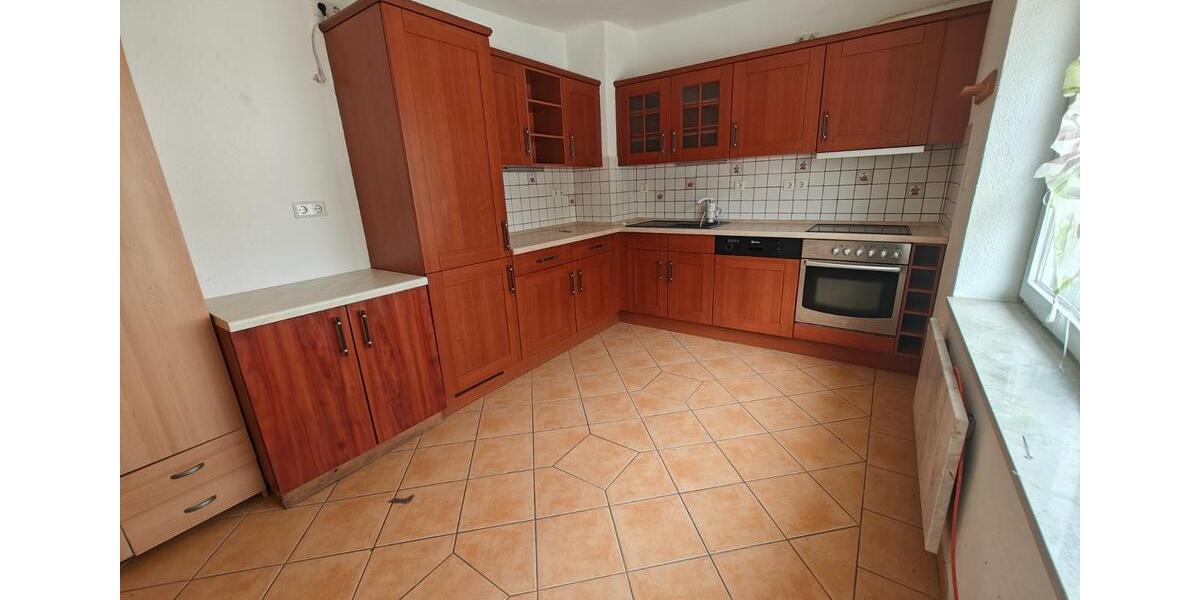 Einfamilienhaus Wildenberg - 7 Zimmer, 220 m&sup2;, 1.800&euro; | Angebot:25907276