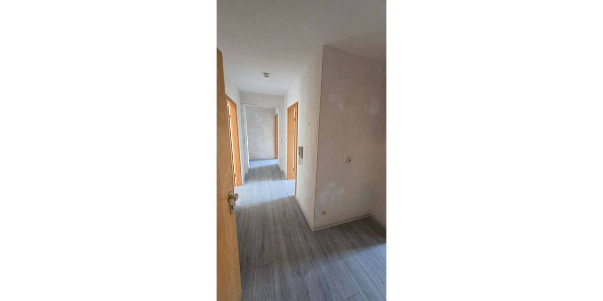 Etagenwohnung Schweinfurt Eselshöhe - 3 Zimmer, 75 m&sup2;, 526&euro; | Angebot:26139073