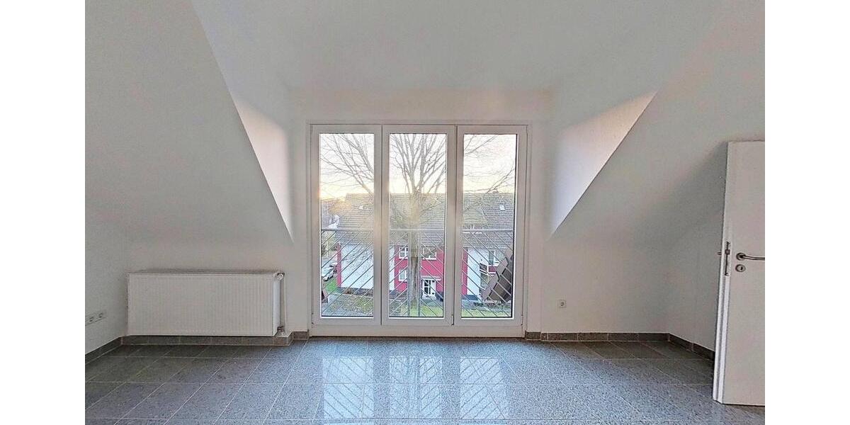 Etagenwohnung Solingen - 3 Zimmer, 70 m&sup2;, 635&euro; | Angebot:23601122