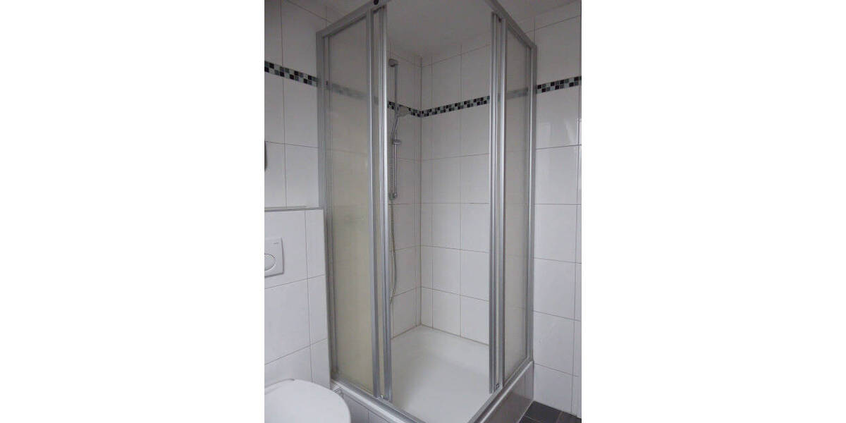 Etagenwohnung Pforzheim Innenstadt - 2 Zimmer, 65 m&sup2;, 490&euro; | Angebot:25777189