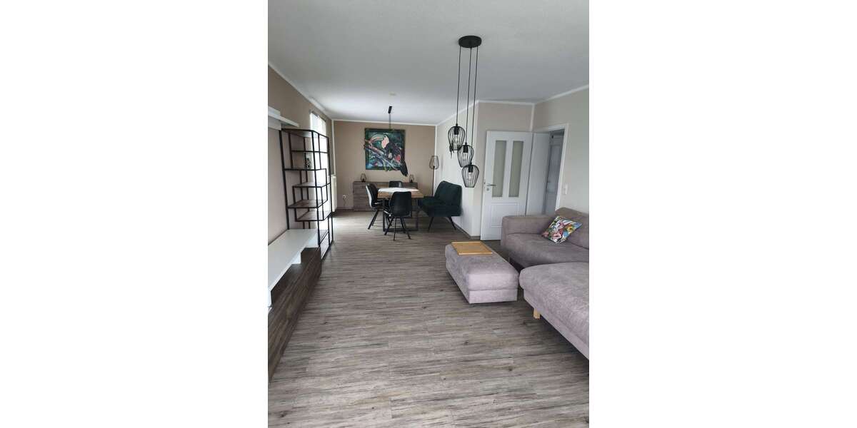 Etagenwohnung Bad Berleburg - 3 Zimmer, 80 m&sup2;, 720&euro; | Angebot:24724173