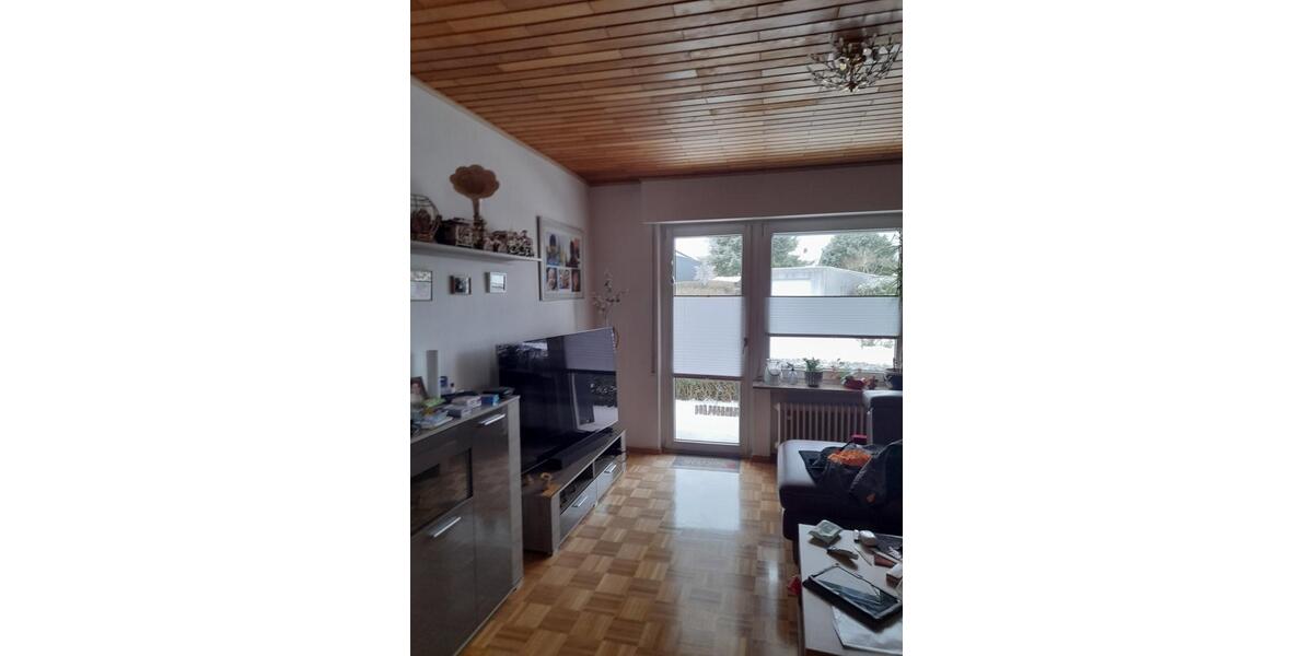 Erdgeschosswohnung in Sohren 4 zimmer