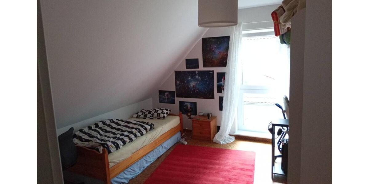 Wohnen auf Zeit Falkensee - 5 Zimmer, 135 m&sup2;, 2.500&euro; | Angebot:25893556