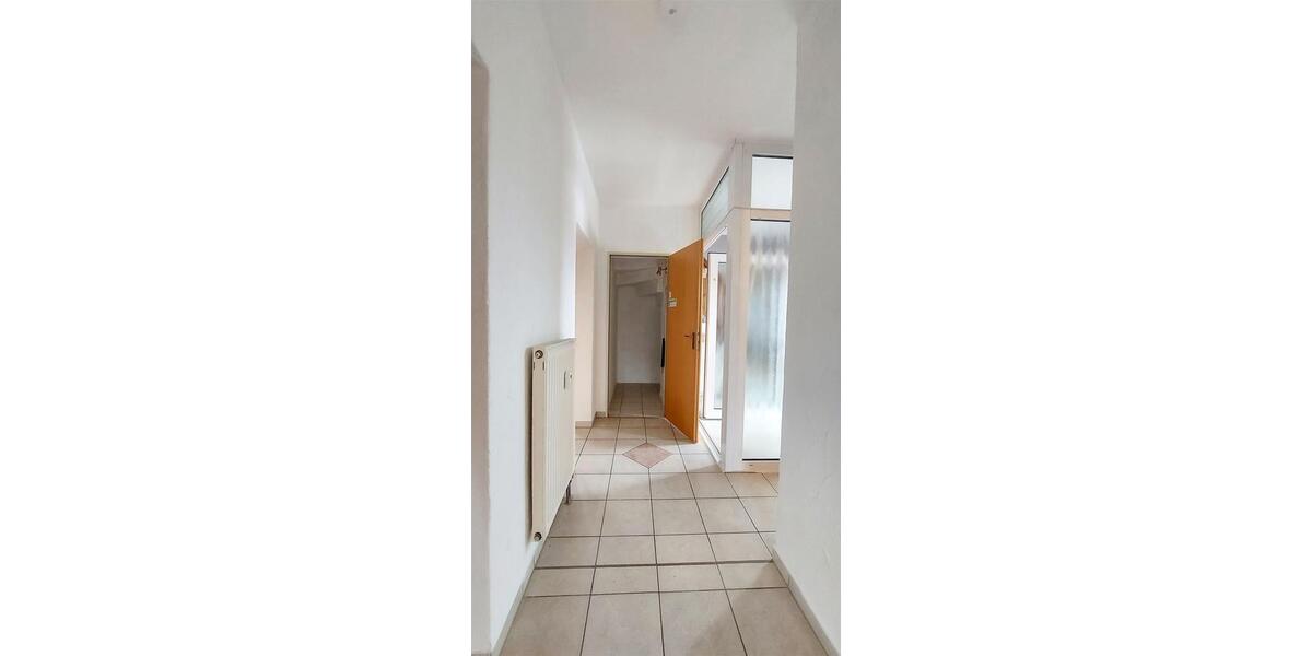 Etagenwohnung Vestenbergsgreuth - 3 Zimmer, 100 m&sup2;, 780&euro; | Angebot:25959527