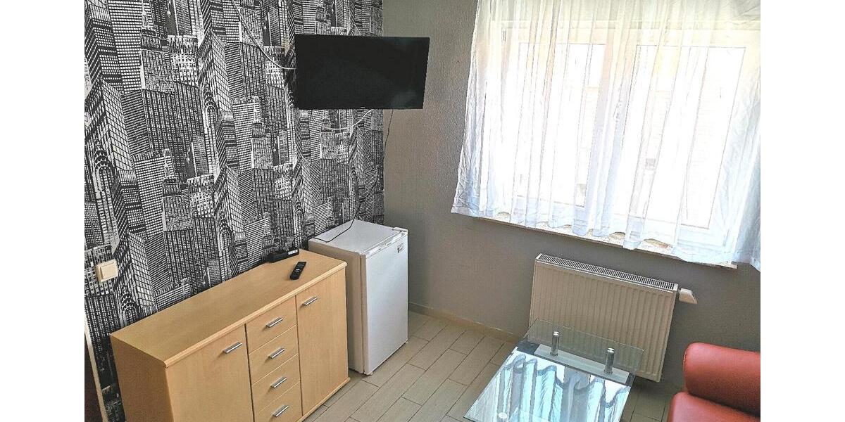 Wohnen auf Zeit Grevenbroich Hemmerden - 8 Zimmer, 220 m&sup2;, 450&euro; | Angebot:26597656