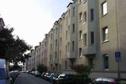 Wohnung Bochum Innenstadt - 3 Zimmer, 84 m&sup2;, 699&euro; | Angebot:26947505