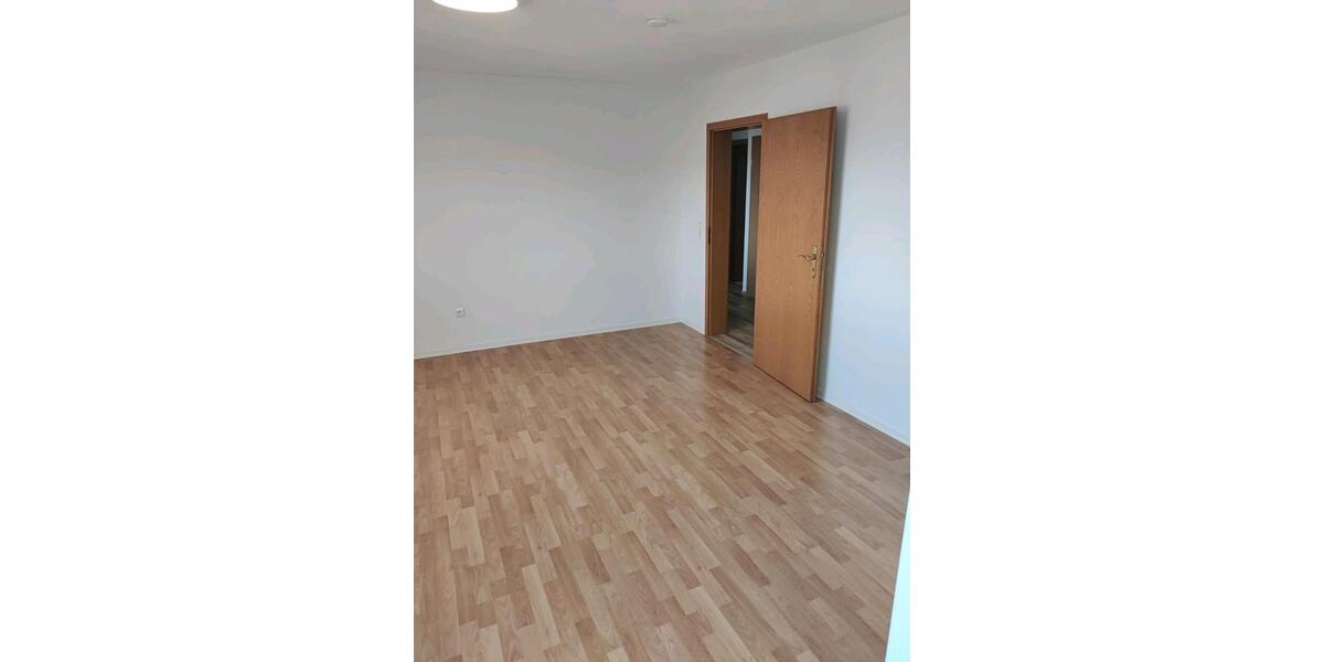 Etagenwohnung Nagold - 2 Zimmer, 80 m&sup2;, 1.100&euro; | Angebot:24690457