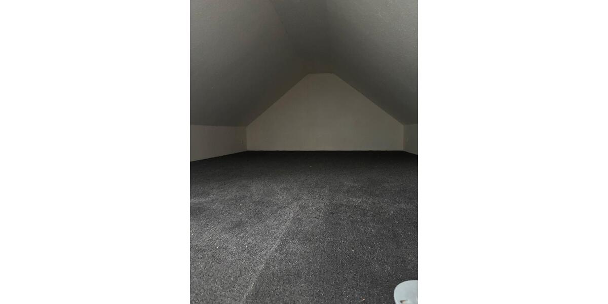 Dachgeschoßwohnung Neustadt am Rübenberge - 2 Zimmer, 45 m&sup2;, 450&euro; | Angebot:25064463