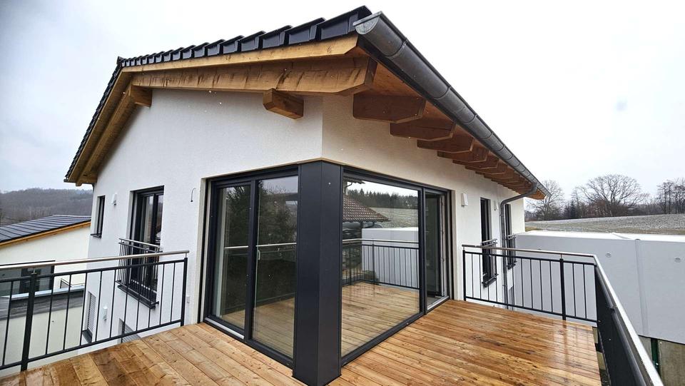 Etagenwohnung Passau Auerbach - 4 Zimmer, 99 m&sup2;, 1.240&euro; | Angebot:26612807
