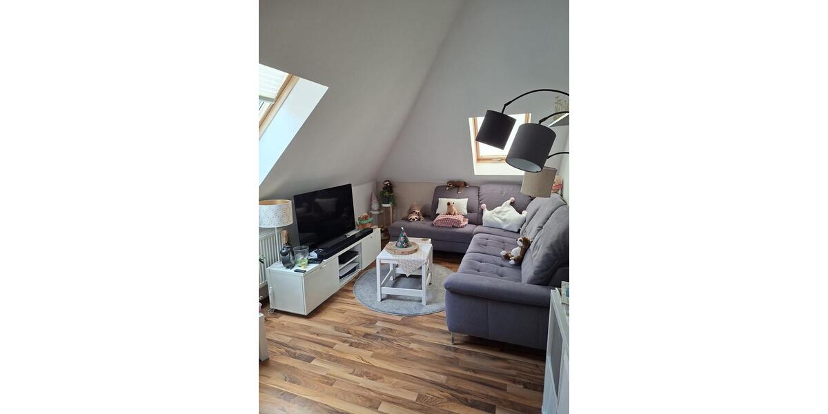 Dachgeschoßwohnung Siegen Weidenau - 3 Zimmer, 100 m&sup2;, 930&euro; | Angebot:25047291