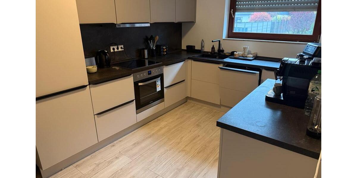 120qm Souterrain Wohnung mit Garten zum 01.01.26 3 zimmer